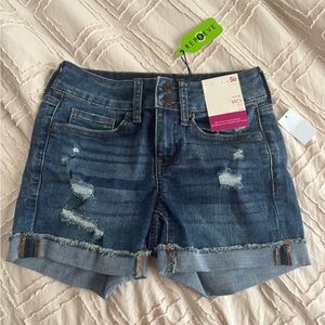 NWT SO jean Shorts size 1/25W